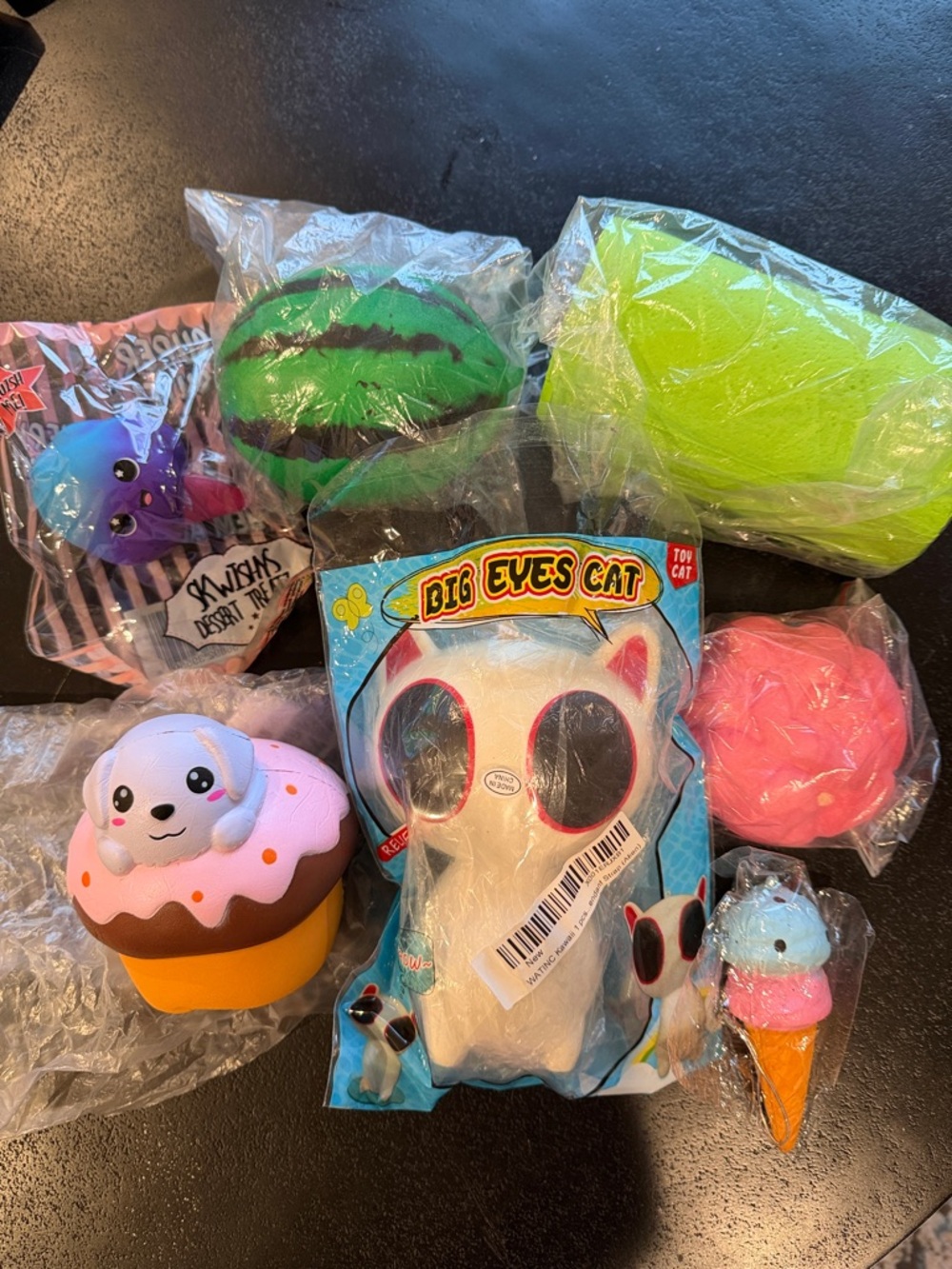 Kawaii squishy toy bundle (comes with 7)